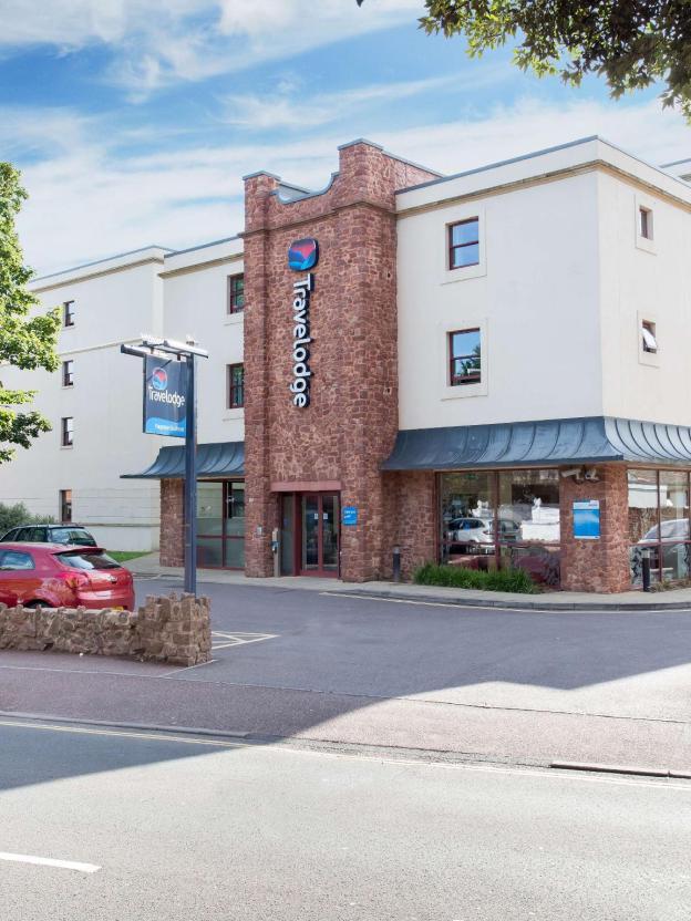 travelodge paignton seafront