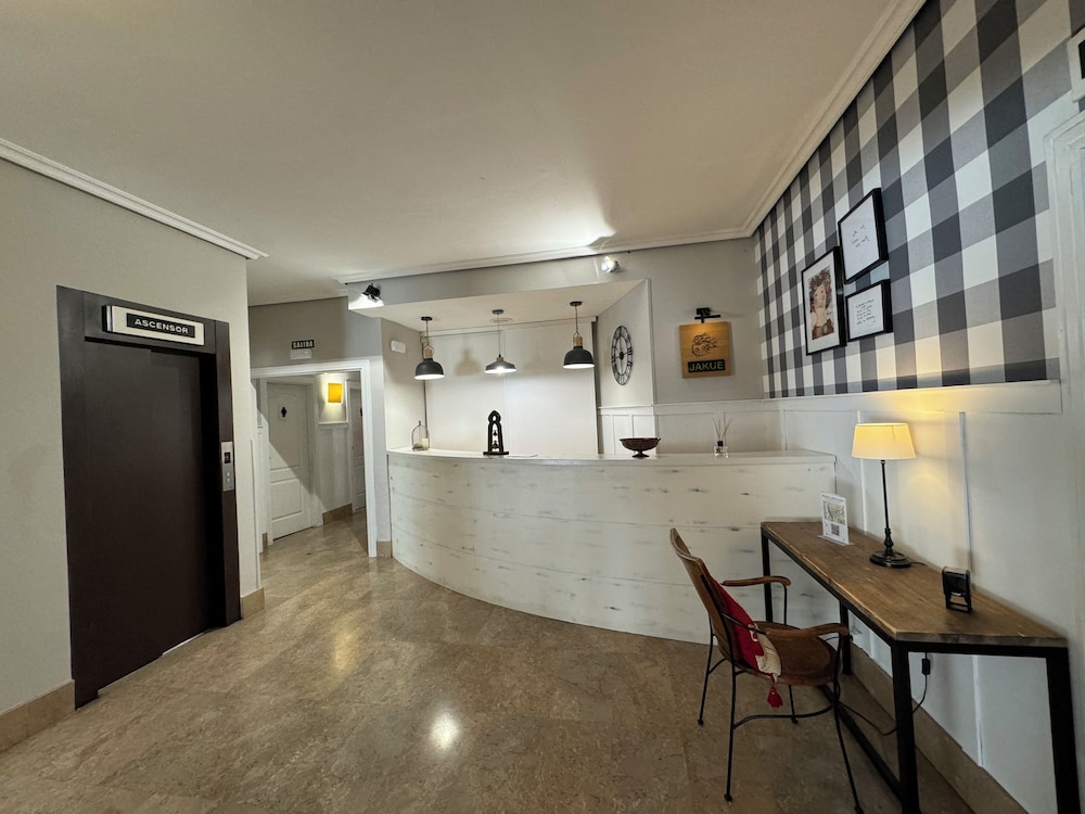 hotel jakue