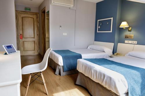 Hotel Jakue,Puente La Reina>>Pamplona,3 star