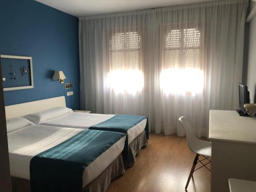 Hotel Jakue,Puente La Reina>>Pamplona,3 star