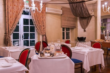 carrion cuisine hotel and spa