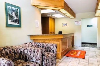 Econo Lodge,De Winton>>Calgary,2 star