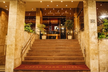 cesar park hotel