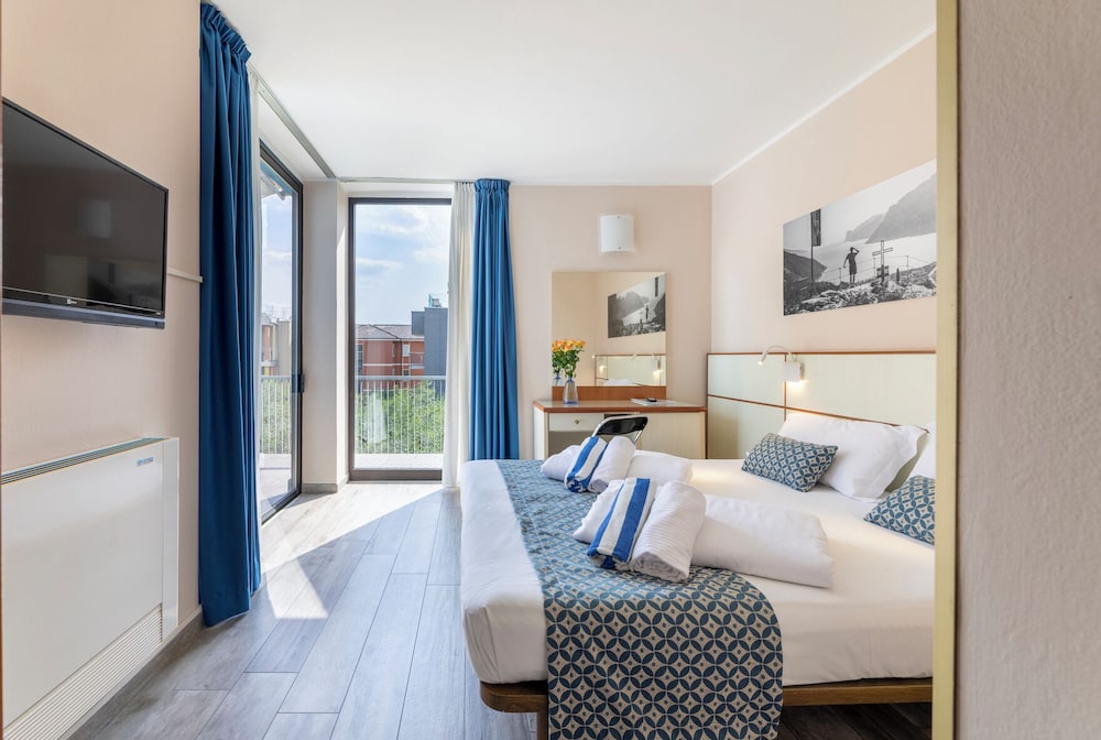 hotel holiday sport and relax