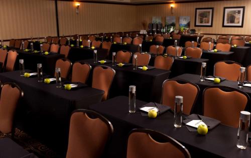 embassy suites lubbock