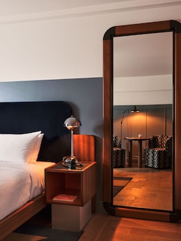 the hoxton lloyd amsterdam