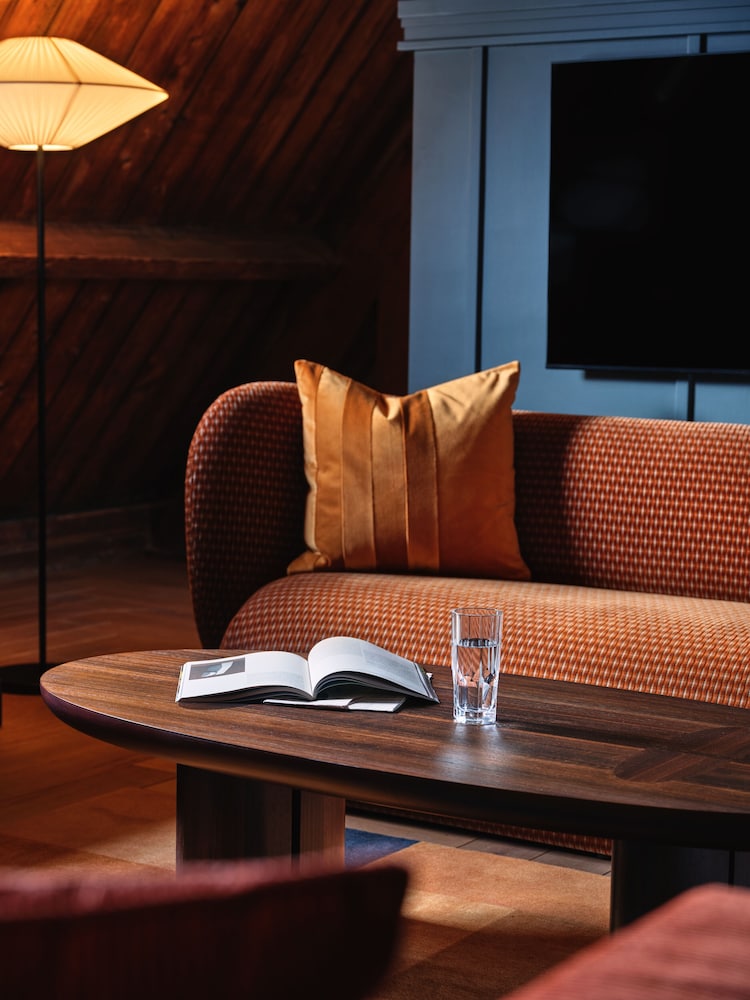 the hoxton lloyd amsterdam