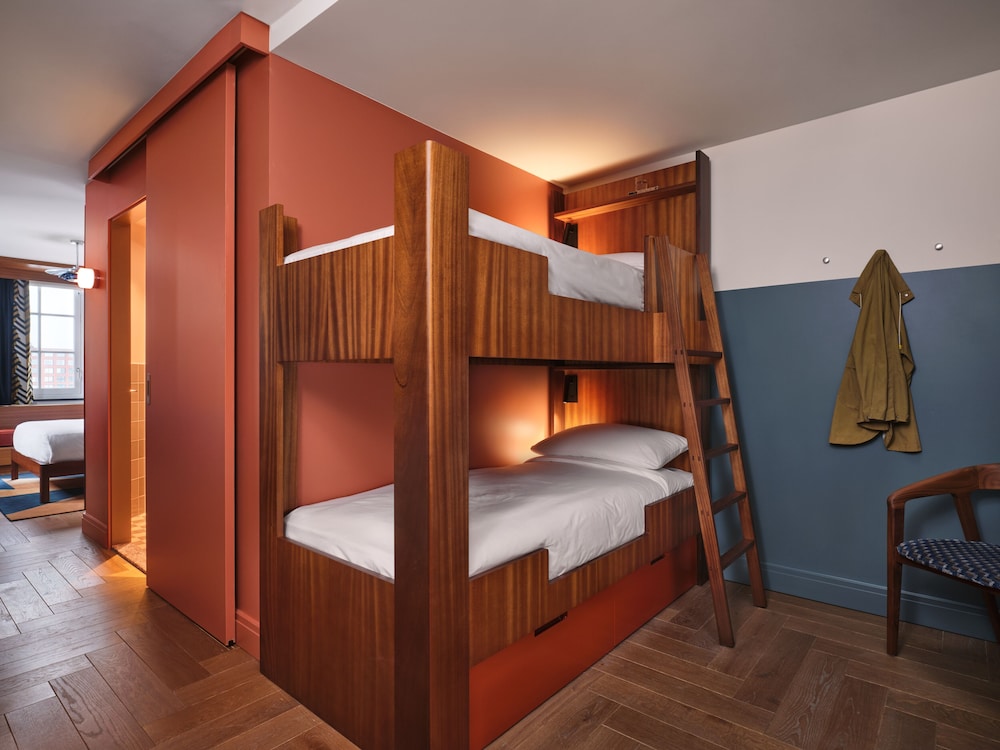 the hoxton lloyd amsterdam