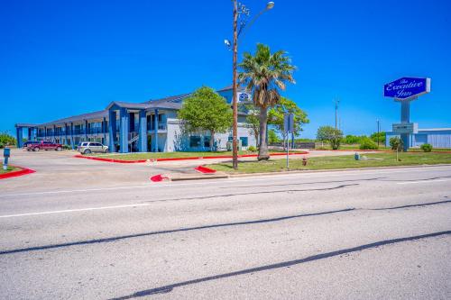 executive inn port lavaca by oyo