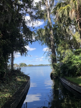 Park Plaza Hotel,Orange County>>Eatonville,3 star