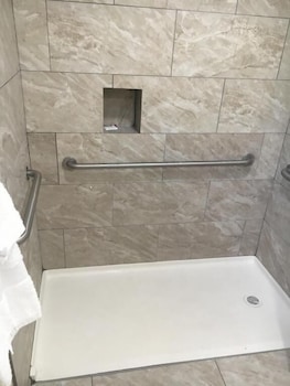 nassau holiday motel