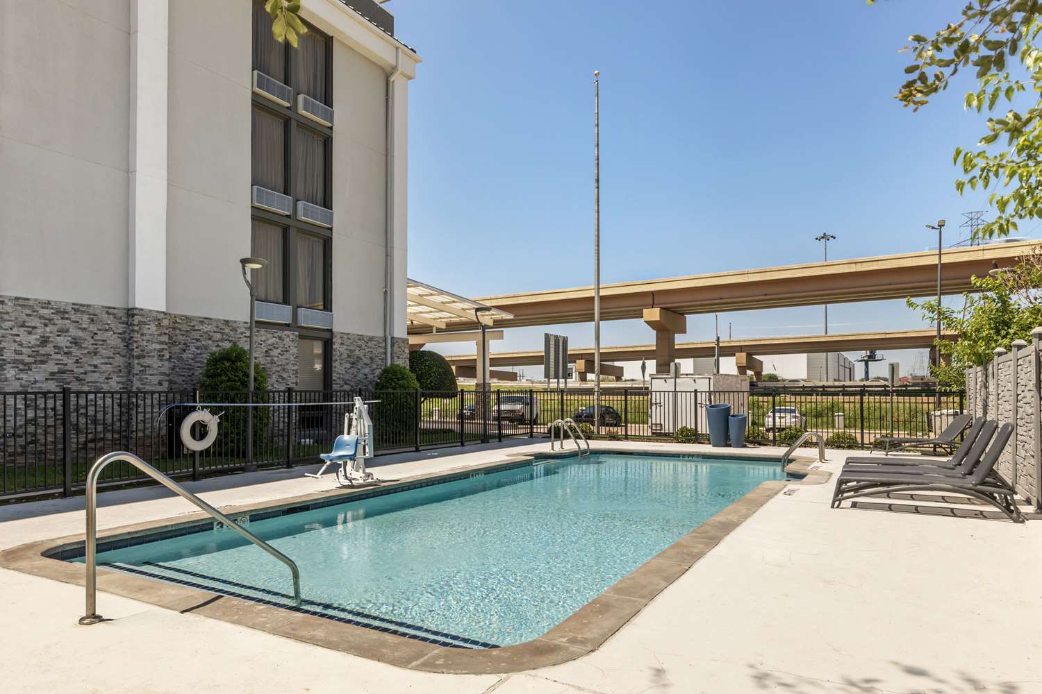 comfort inn dallas north love field airport