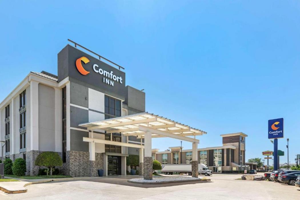 comfort inn dallas north love field airport