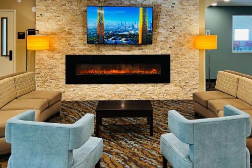 sleep inn and suites lake delton wisconsin dells newly renovated 2024