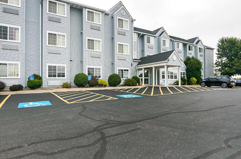 motel 6 sycamore il