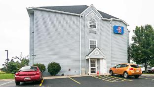 motel 6 sycamore il