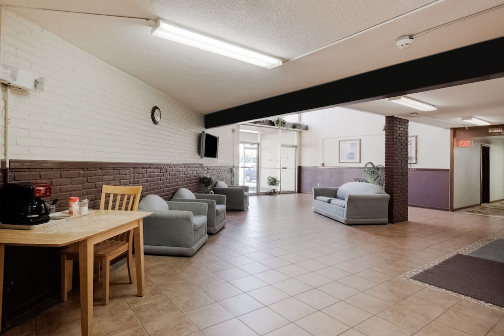 oyo hotel morton east peoria i 74