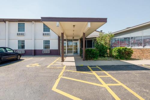 oyo hotel morton east peoria i 74