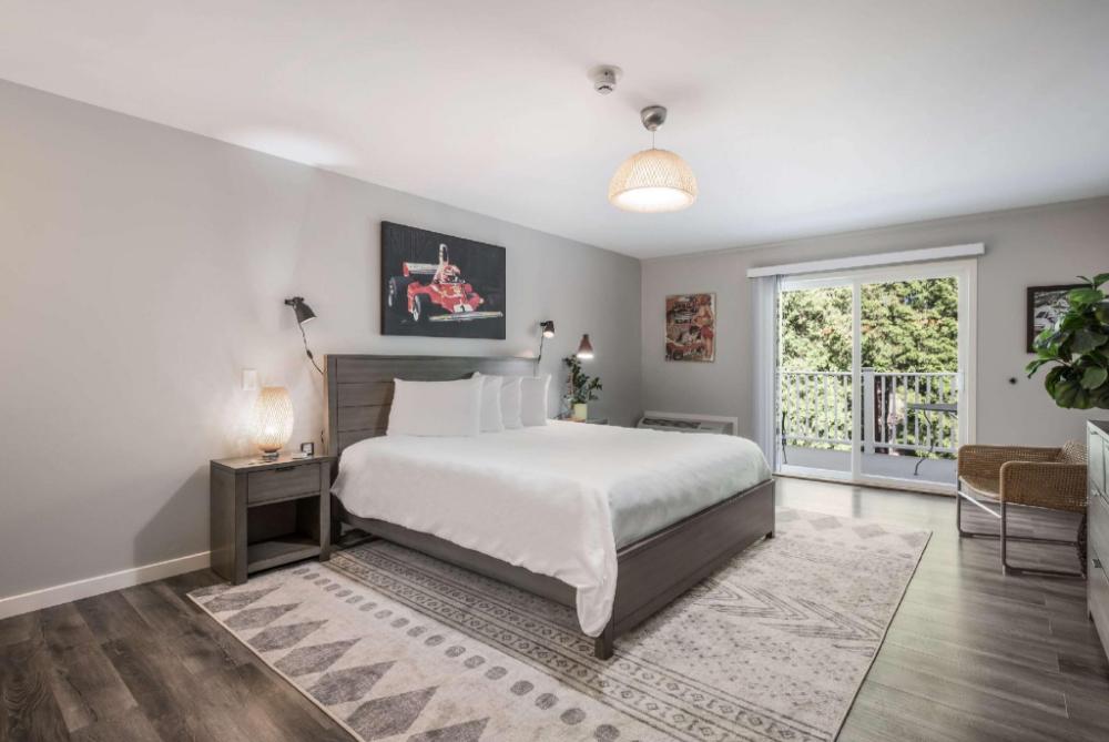 the shore club wisconsin ascend hotel collection