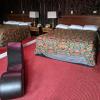 skylark motel