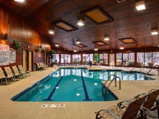 the pointe hotel and suites