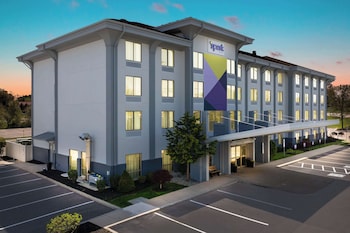 Spark By Hilton Exton,,3 star