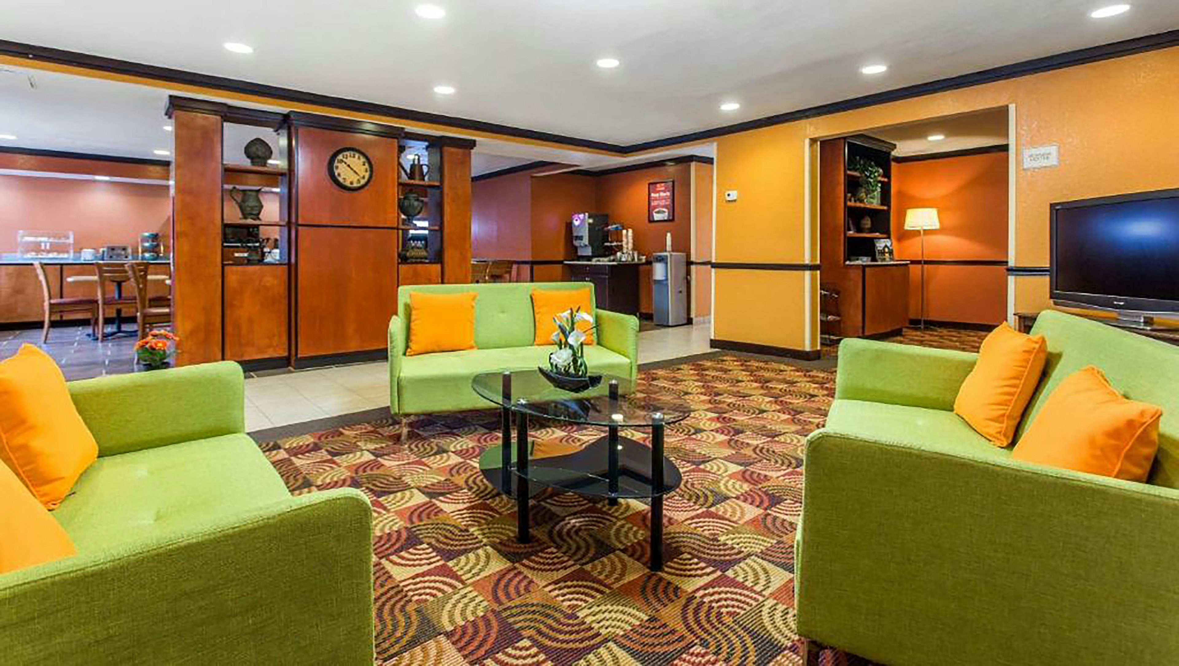 studios and suites 4 less charlotte