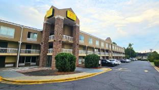 studios and suites 4 less charlotte