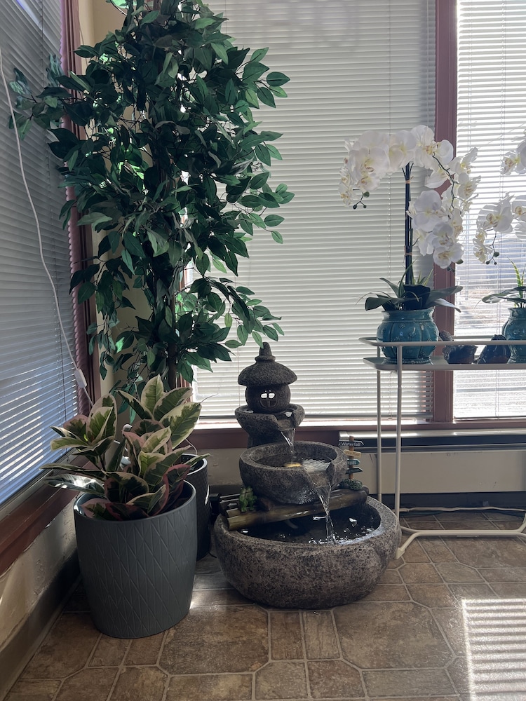 midtown inn and suites