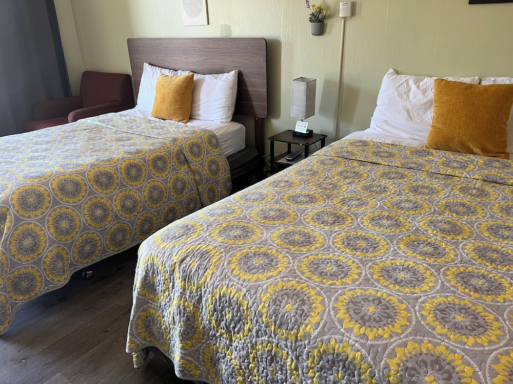 midtown inn and suites