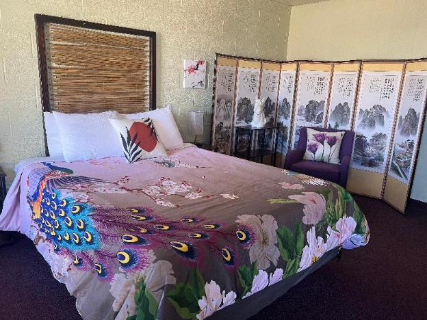 midtown inn and suites