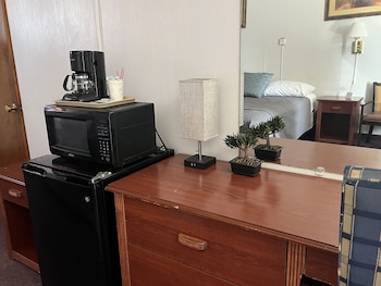 midtown inn and suites