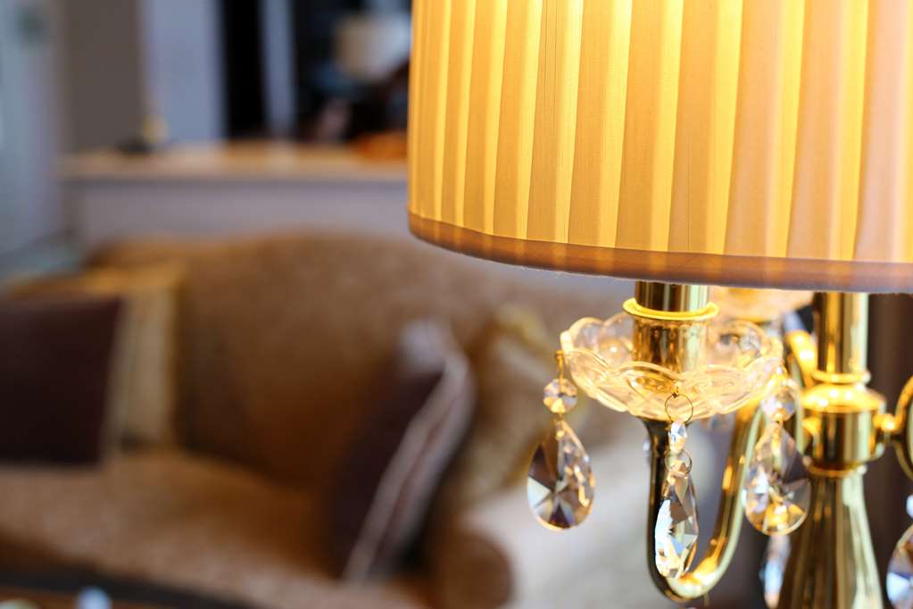 shangri la manzhouli