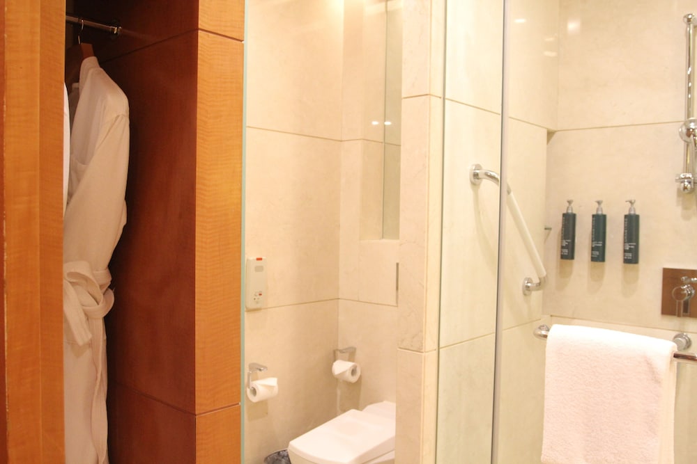 doubletree by hilton hotel qinghai golmud