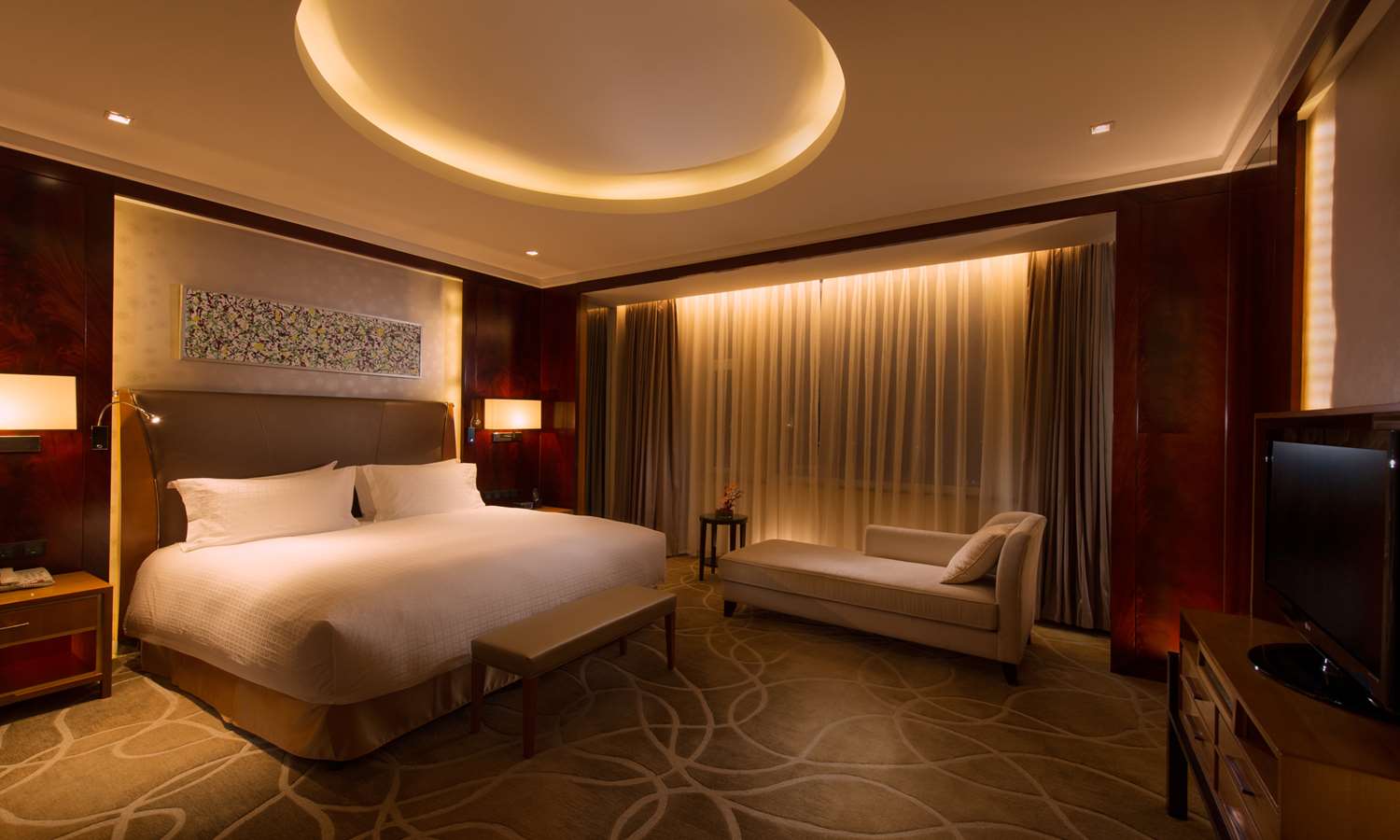 doubletree by hilton hotel qinghai golmud