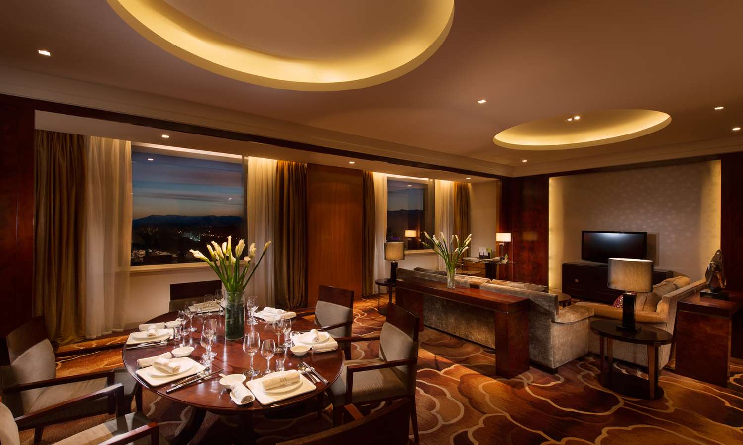 doubletree by hilton hotel qinghai golmud