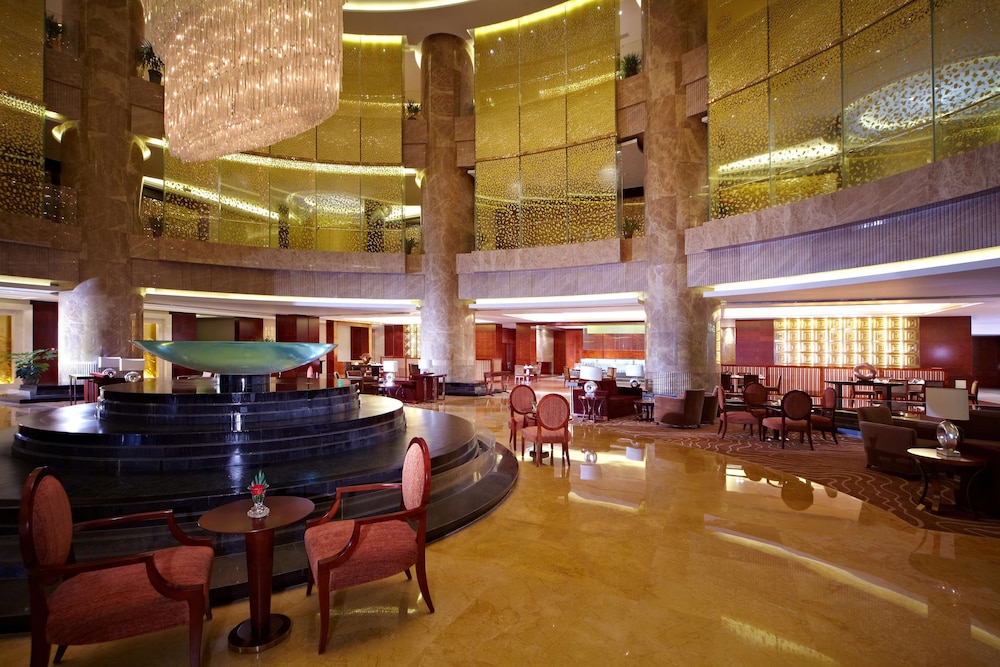 doubletree by hilton hotel qinghai golmud