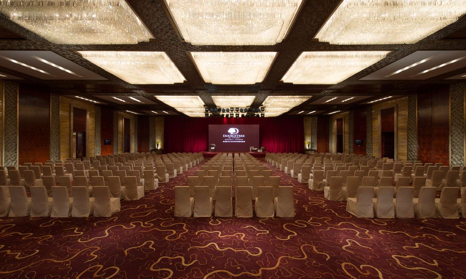 doubletree by hilton hotel qinghai golmud