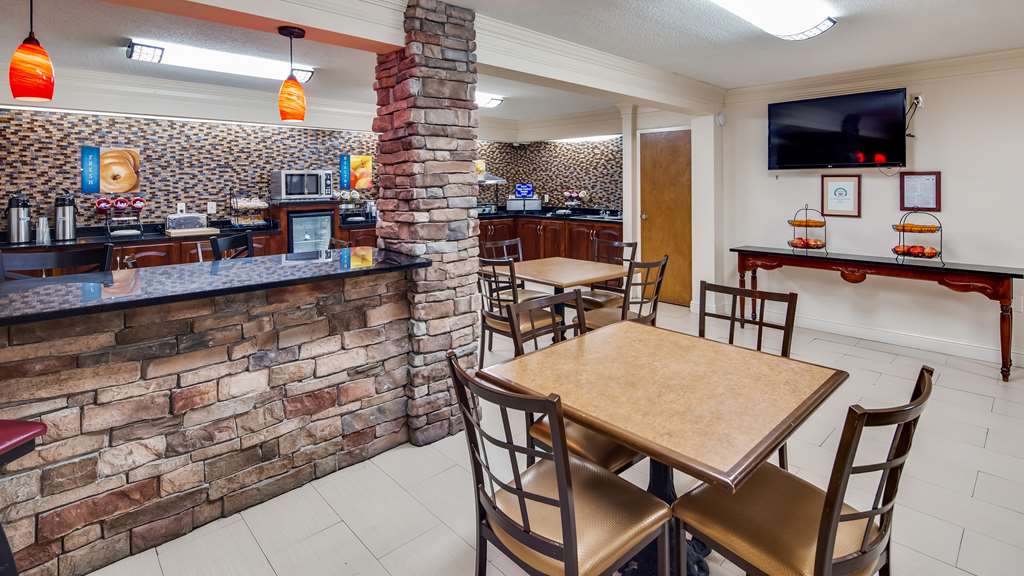 best western inn and suites of macon