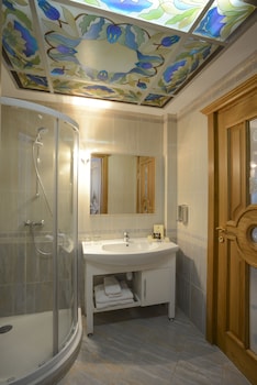the penthouse suites hotel
