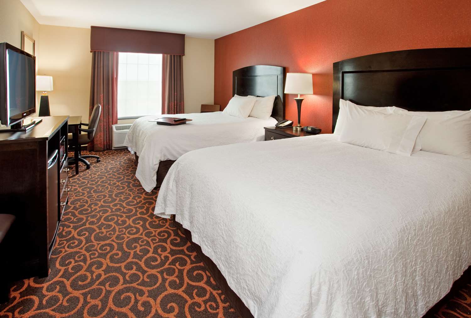 hampton inn and suites dickinson