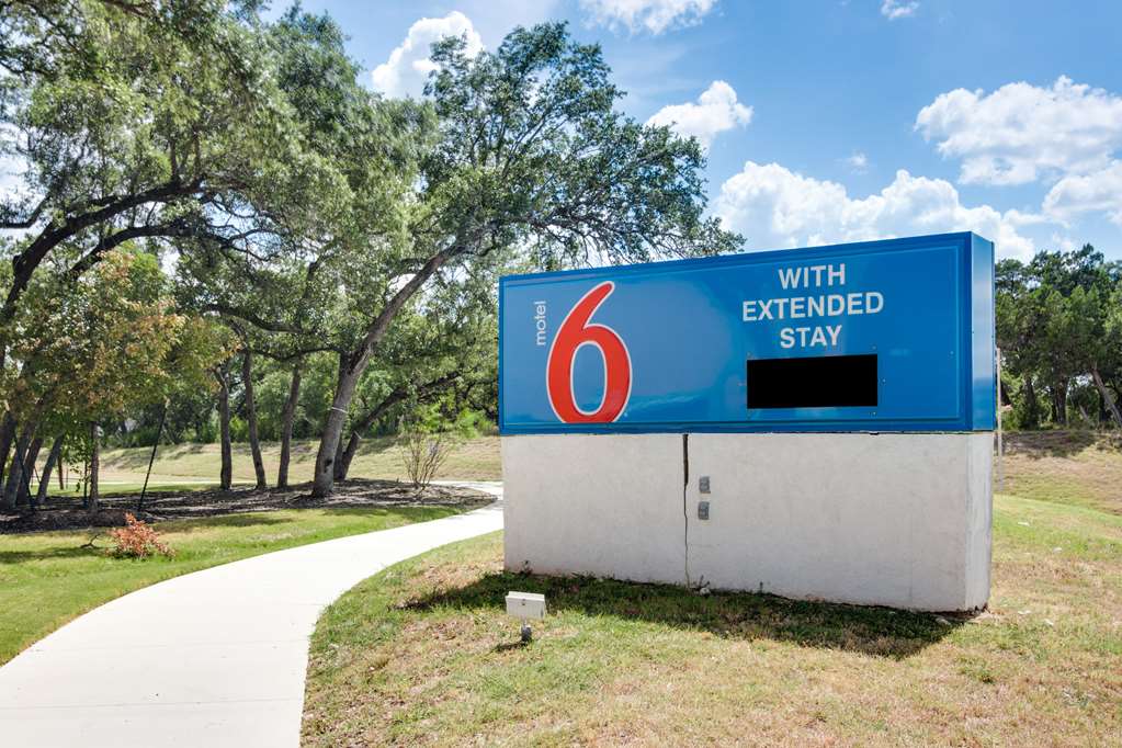 motel 6 cedar park tx