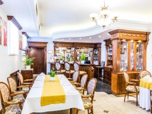 Hotel-Img