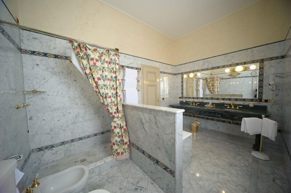 villa la bollina