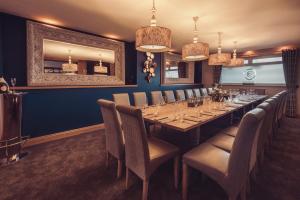 The Dunes Hotel,,3 star