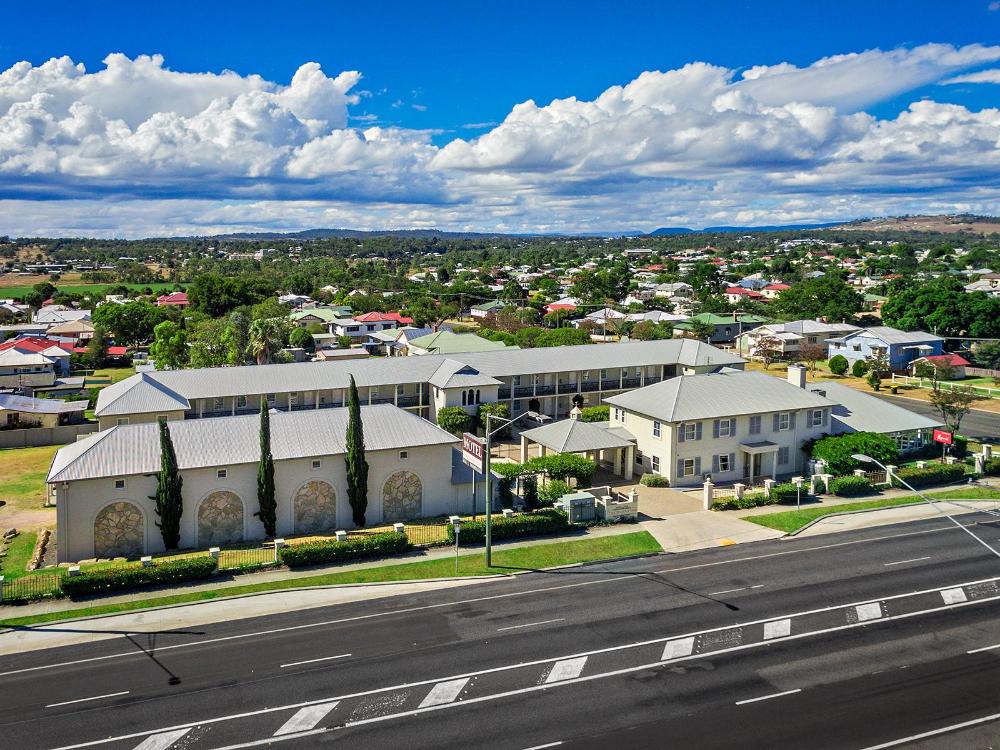 coachmans inn warwick