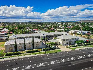 coachmans inn warwick