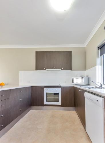 coachmans inn warwick