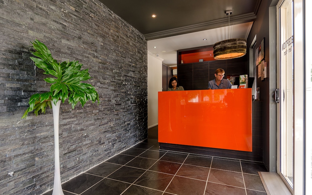 coachmans inn warwick