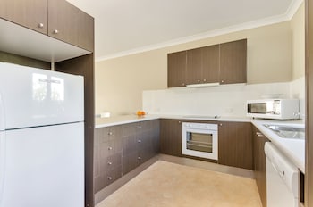 coachmans inn warwick